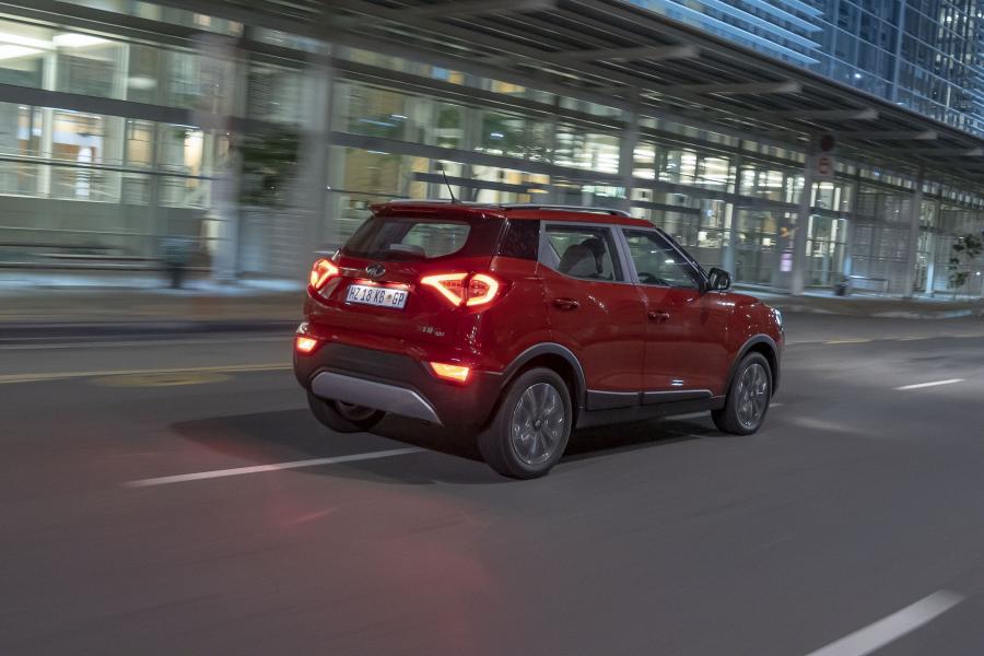  Mahindra XUV300 2019 года  (ZA) (фото 27 из 40)